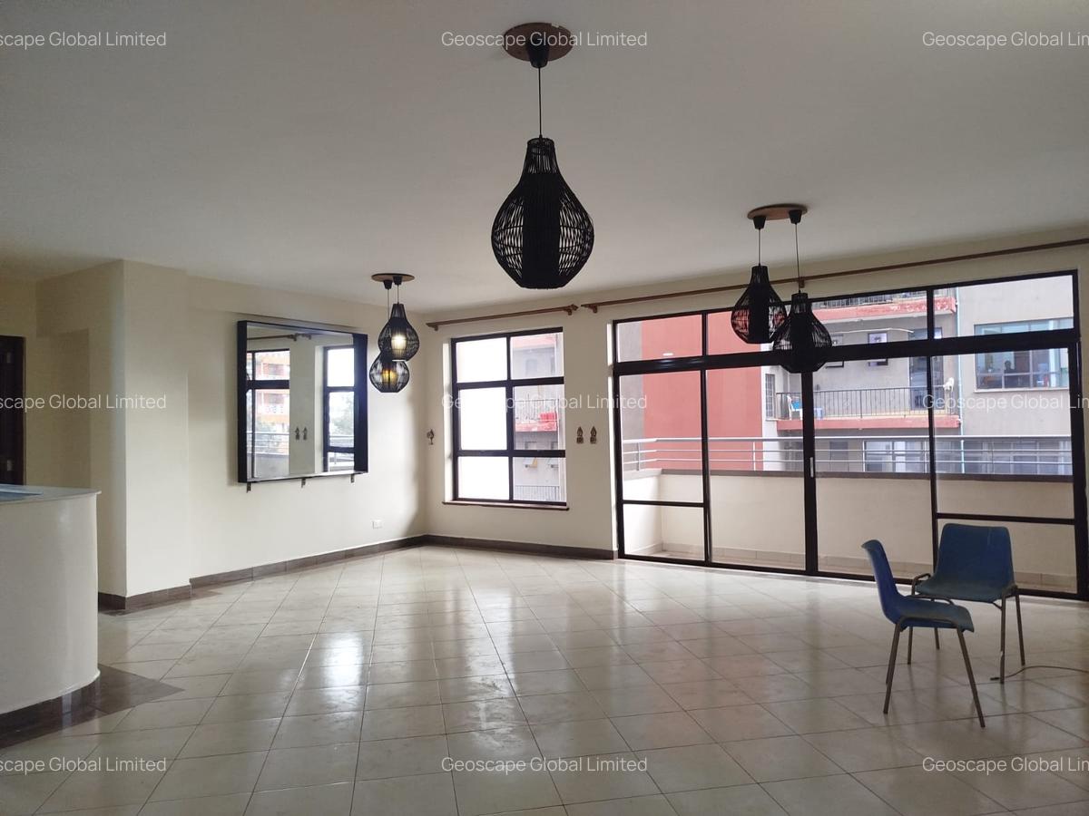 4 Bed Apartment with En Suite in Westlands Area - 12