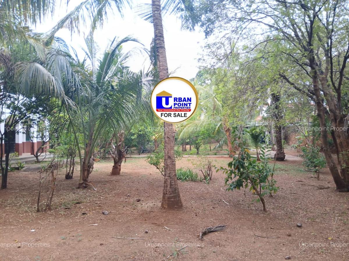 4 Bed House with En Suite in Nyali Area - 16