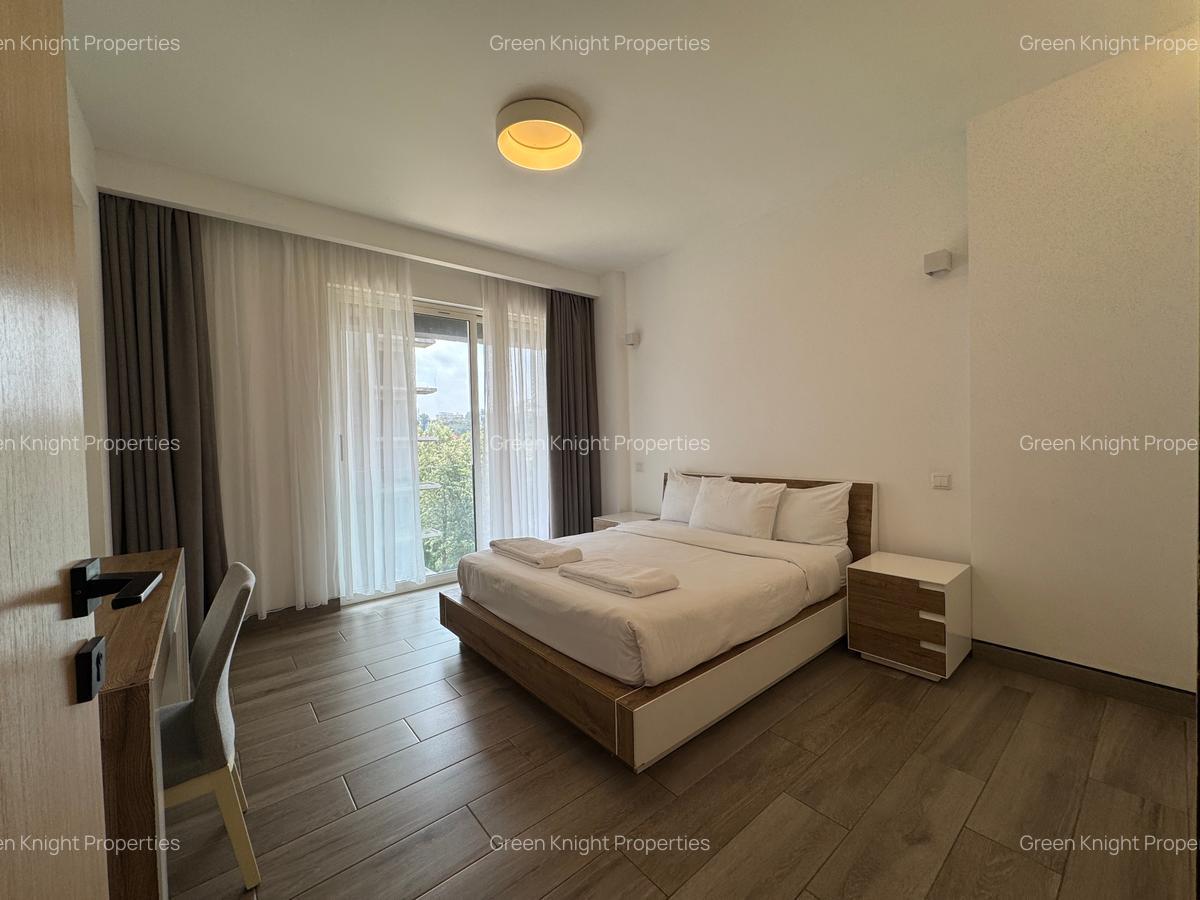 Serviced 3 Bed Apartment with En Suite in Kilimani - 10