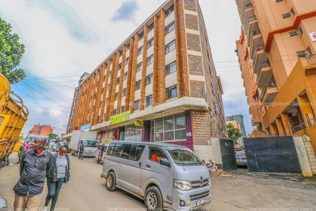 2 Bed Apartment at Chamber'S Road - 2