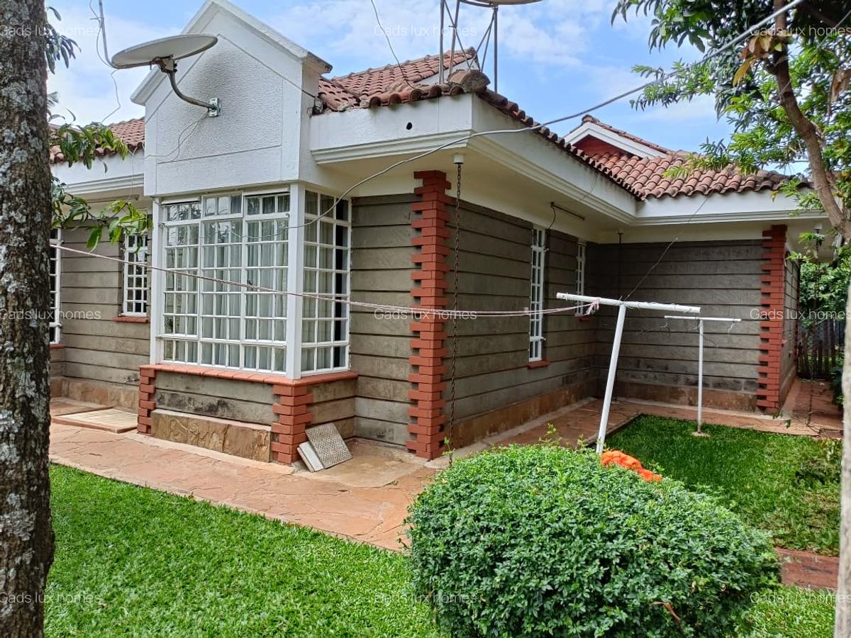 3 Bed Townhouse with En Suite at Runda - 1