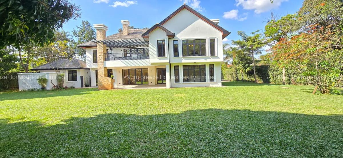 5 Bed House with En Suite in Runda - 1