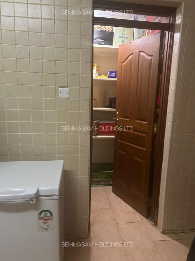 4 Bed Apartment with En Suite at Sport Road - 6