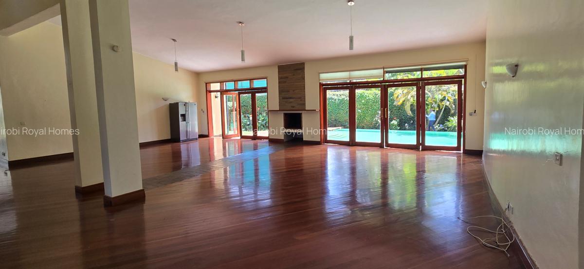 4 Bed House with En Suite at Runda Road - 7