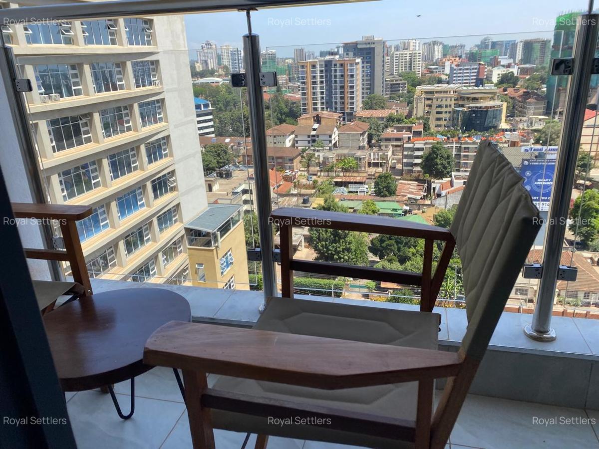 Serviced 1 Bed Apartment with En Suite at Westlands Road - 13