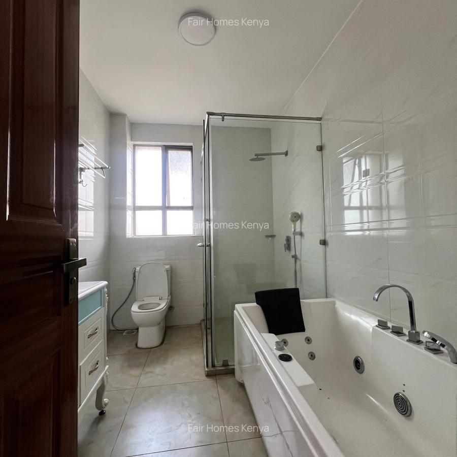 3 Bed Apartment with En Suite at Othaya Road - 13