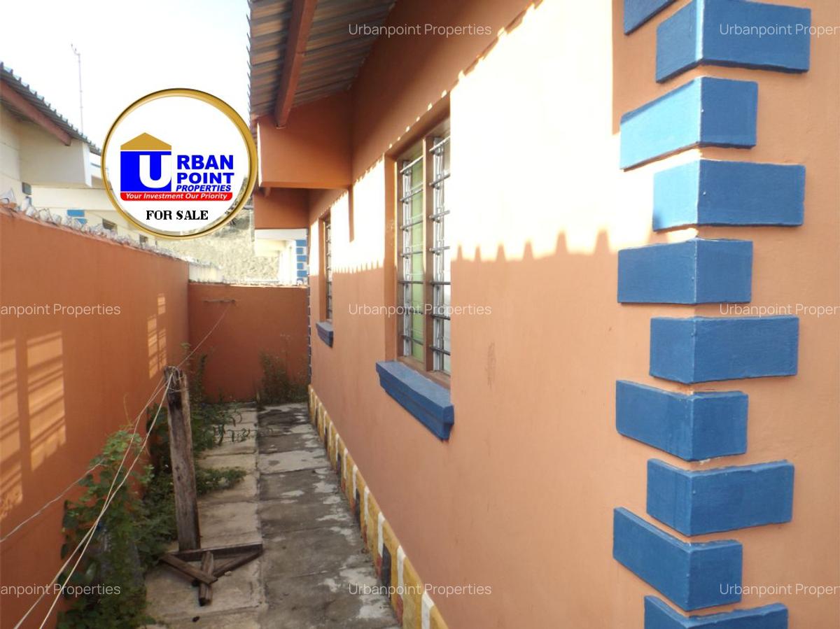 2 Bed House with En Suite at Kiembeni - 6