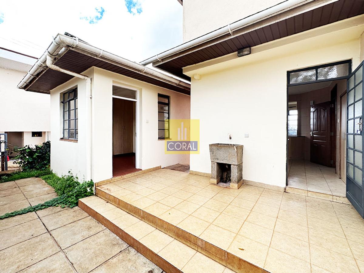 4 Bed House in Kikuyu Town - 19