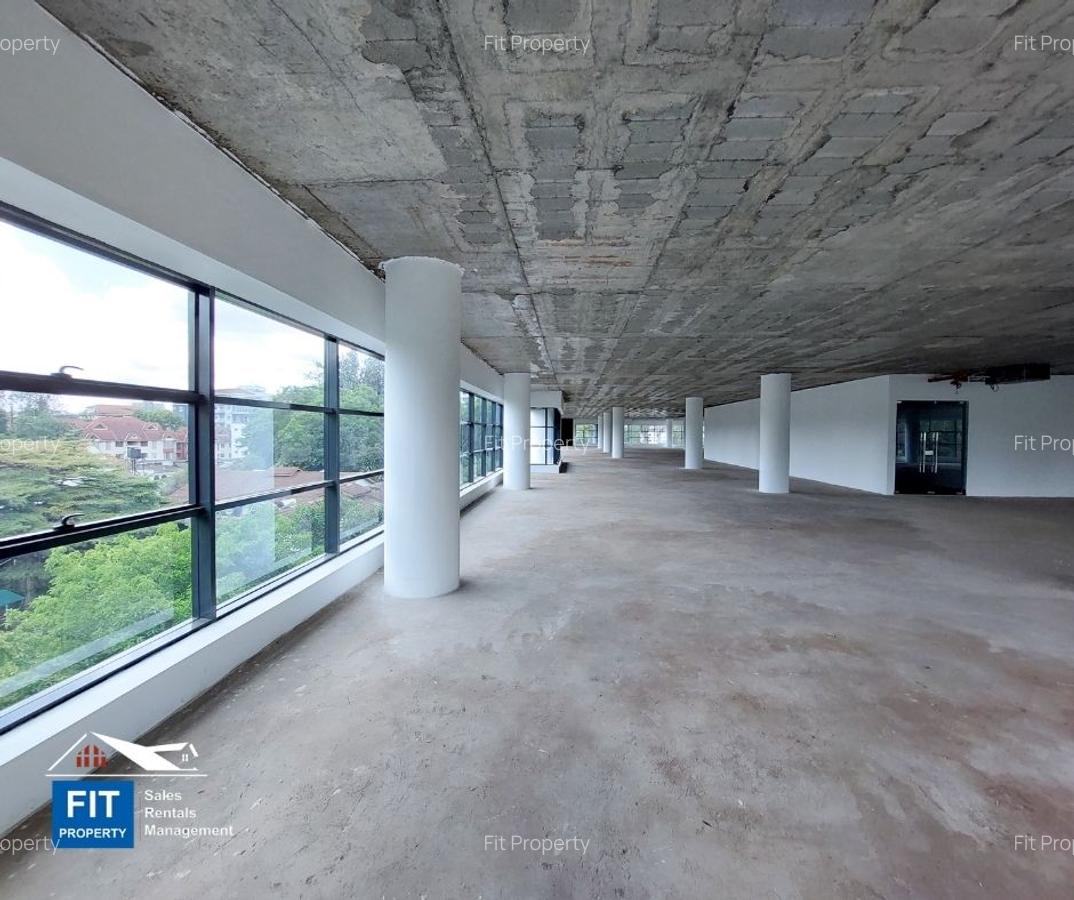 17,246 ft² Commercial Property with Service Charge Included at Westlands - 1