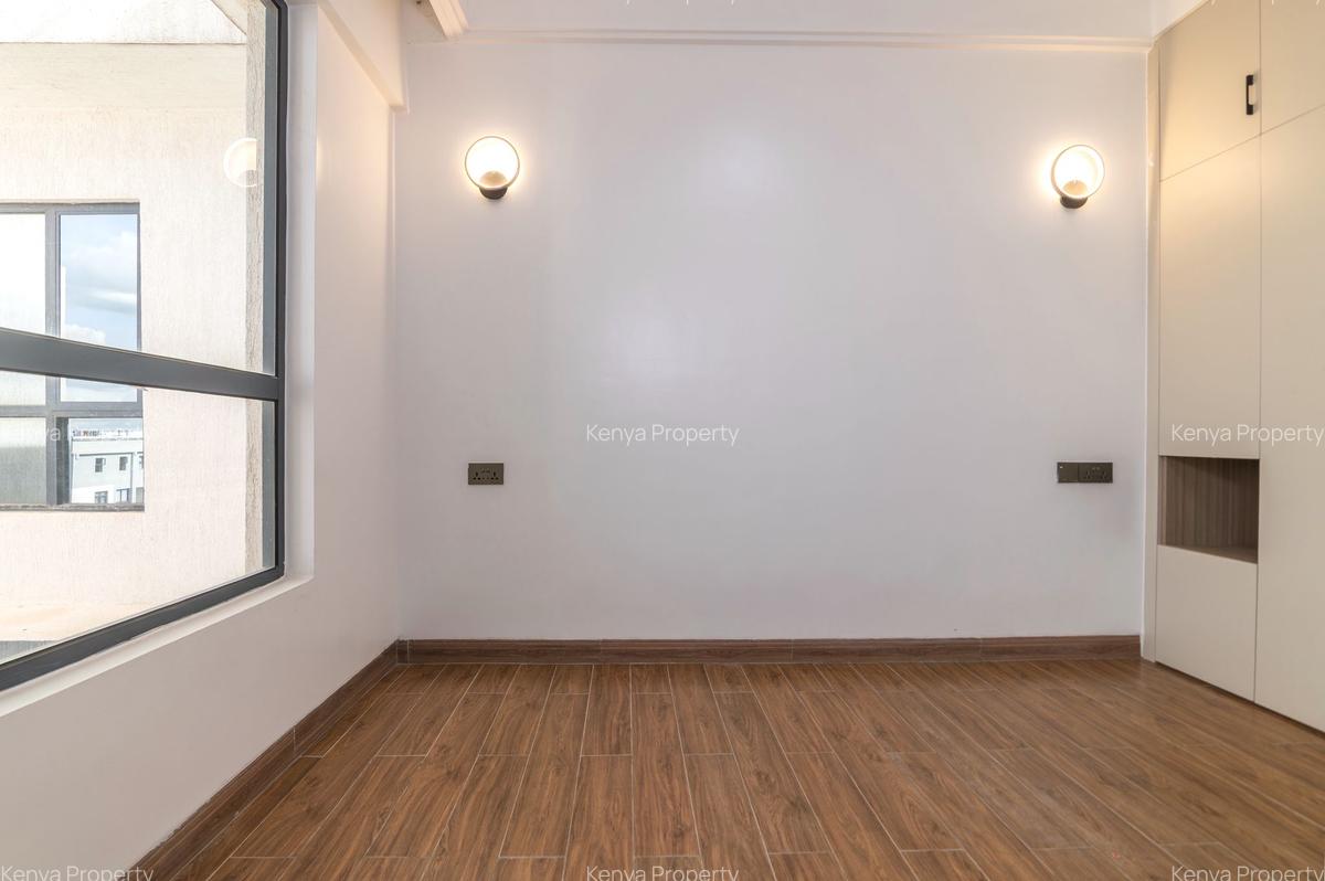 2 Bed Apartment with Swimming Pool in Kilimani - 18