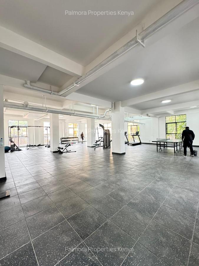 3 Bed Apartment with En Suite in Westlands Area - 10