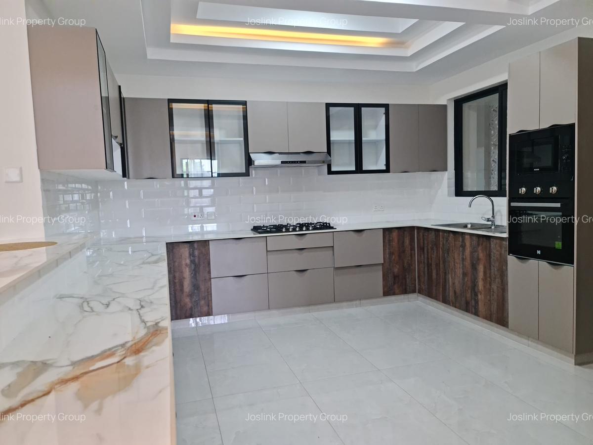 3 Bed Apartment with En Suite in Nyali Area - 5