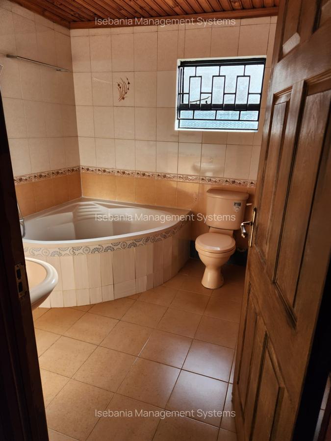 4 Bed Villa with En Suite at Mimosa Road - 8