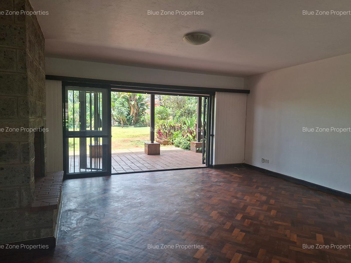 3 Bed House with En Suite at Nyari - 9