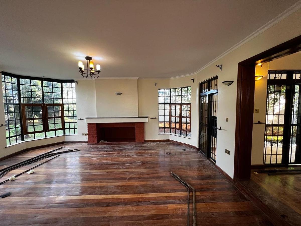4 Bed Villa with Garden in Runda - 7