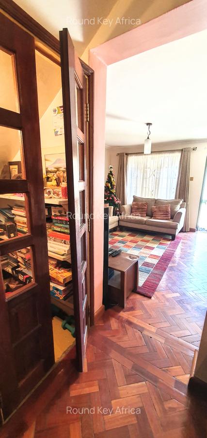 4 Bed Townhouse with En Suite at South C - 7