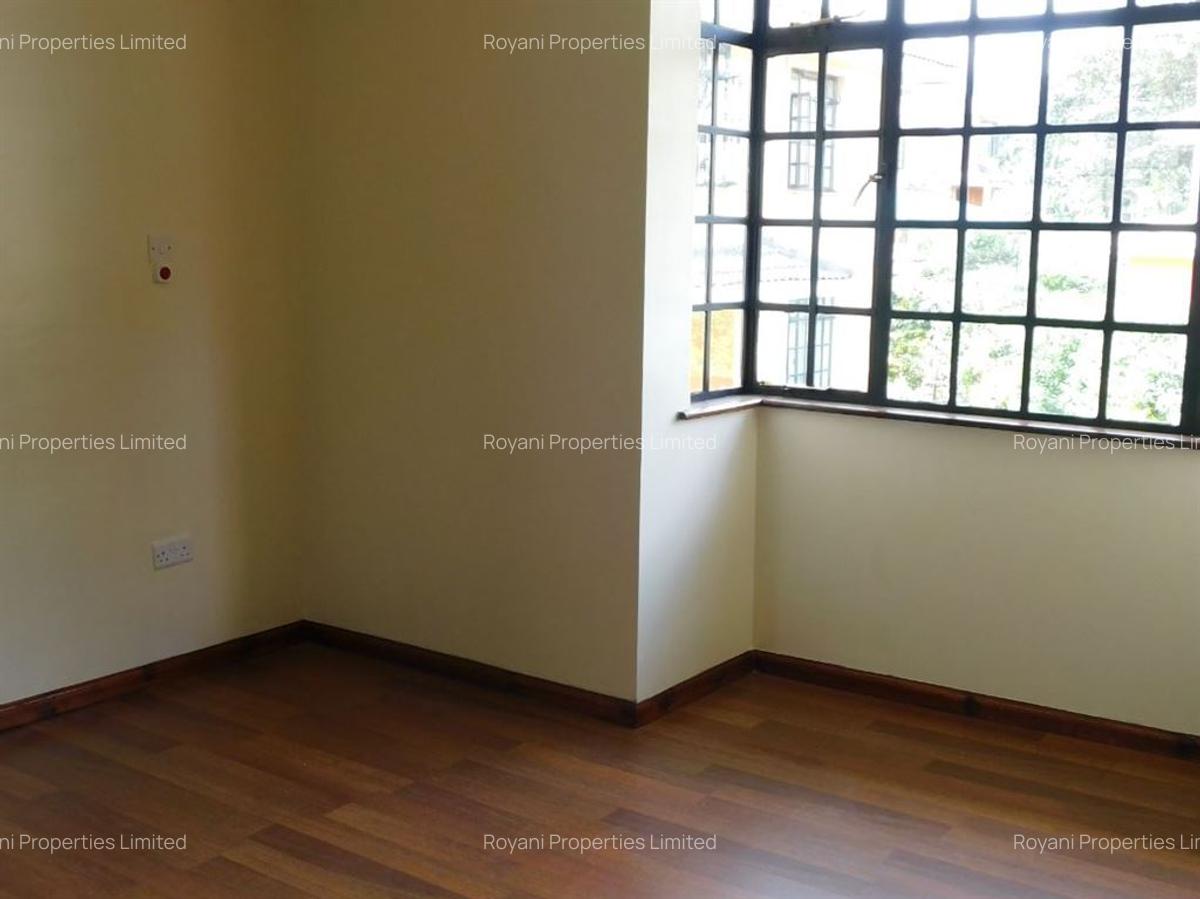3 Bed House with En Suite at Fourways Junction Estate - 10