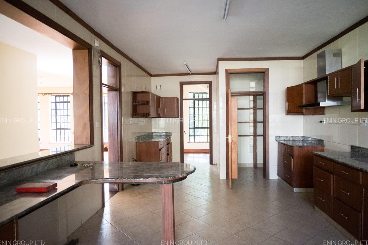 5 Bed Townhouse with En Suite at Old Muthaiga Rd - 8