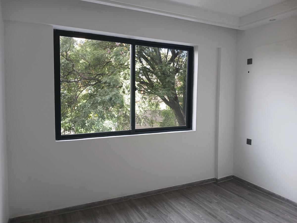 2 Bed Apartment with En Suite at Kileleshwa - 17