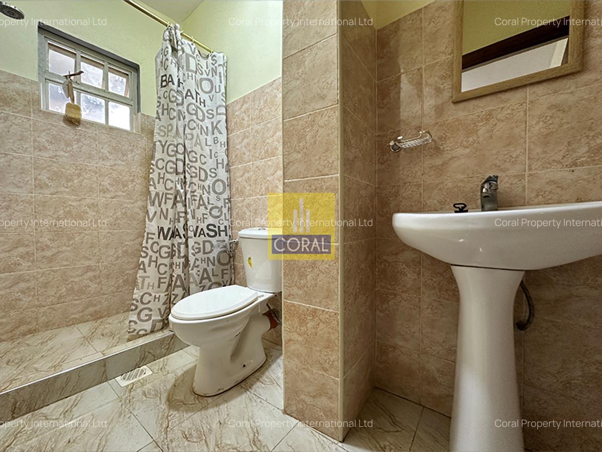 6 Bed House in Ruiru - 11