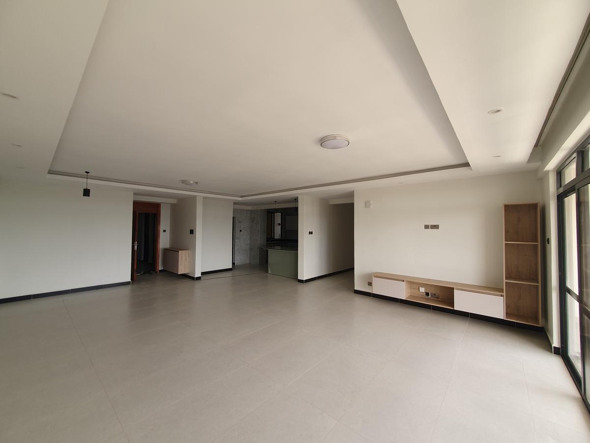 3 Bed Apartment with En Suite in General Mathenge - 8