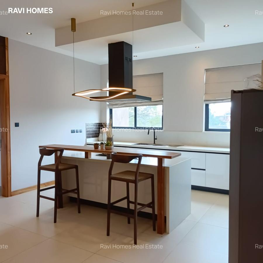 5 Bed Villa with En Suite in Loresho - 5