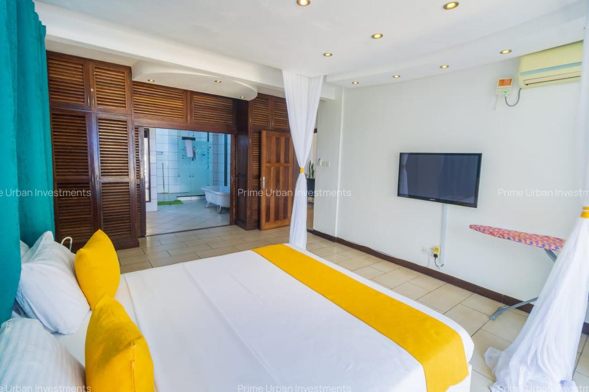Serviced 3 Bed Apartment with En Suite in Shanzu - 5