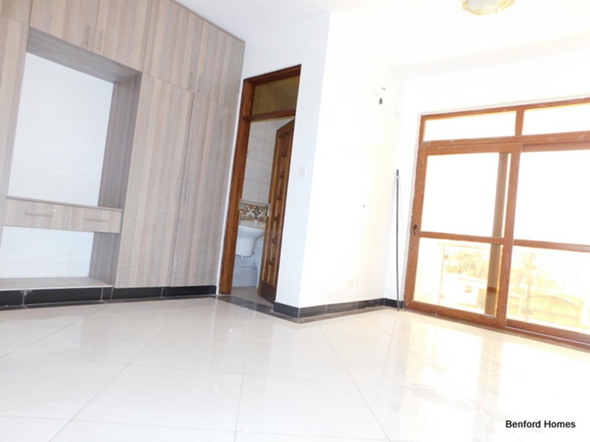 3 Bed Apartment with En Suite at Nyali - 8