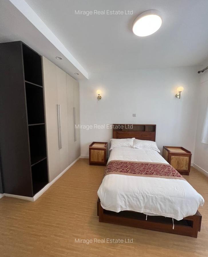 3 Bed Apartment with En Suite in Lavington - 7