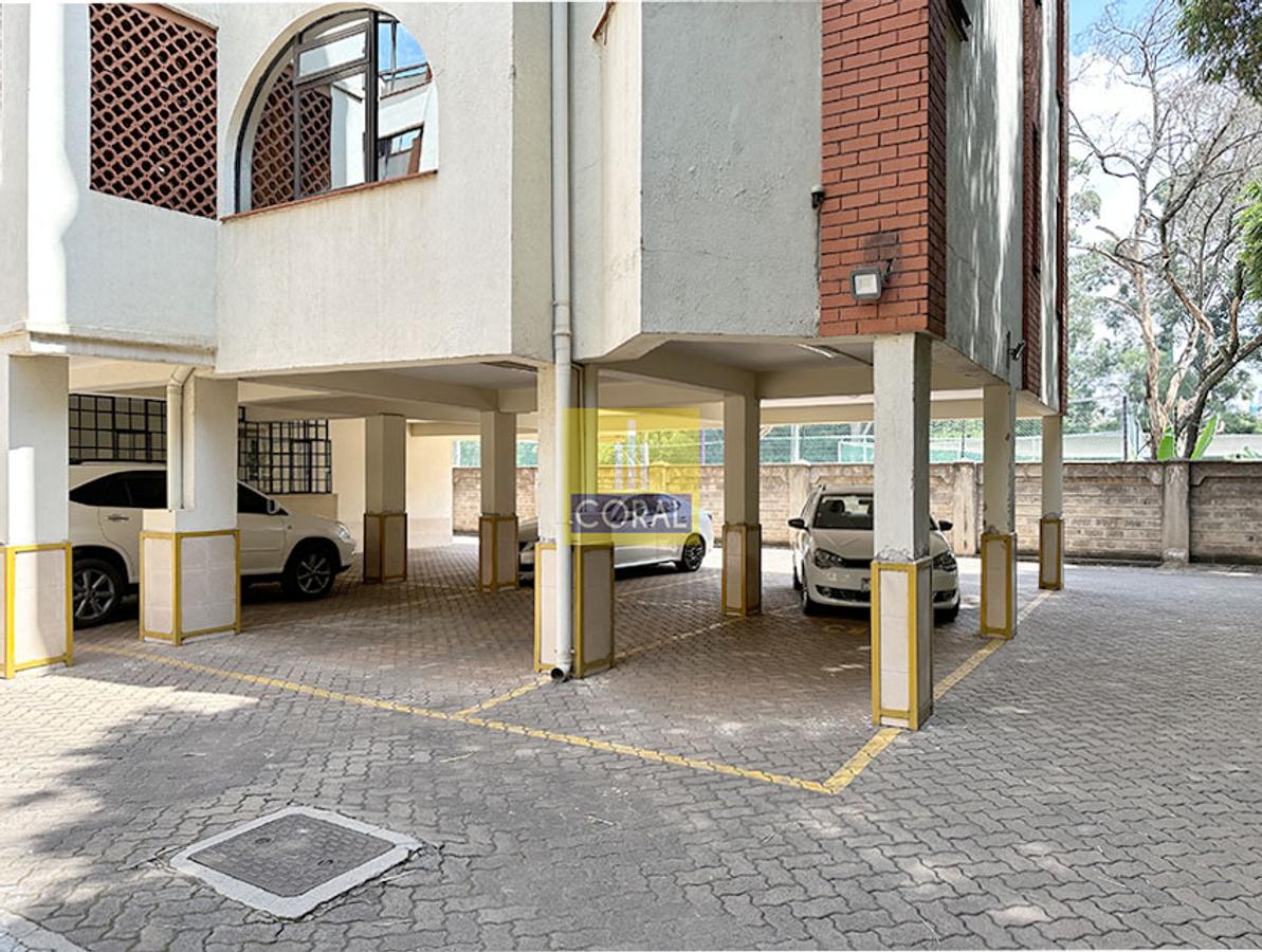 3 Bed Apartment with Parking in Kilimani - 20