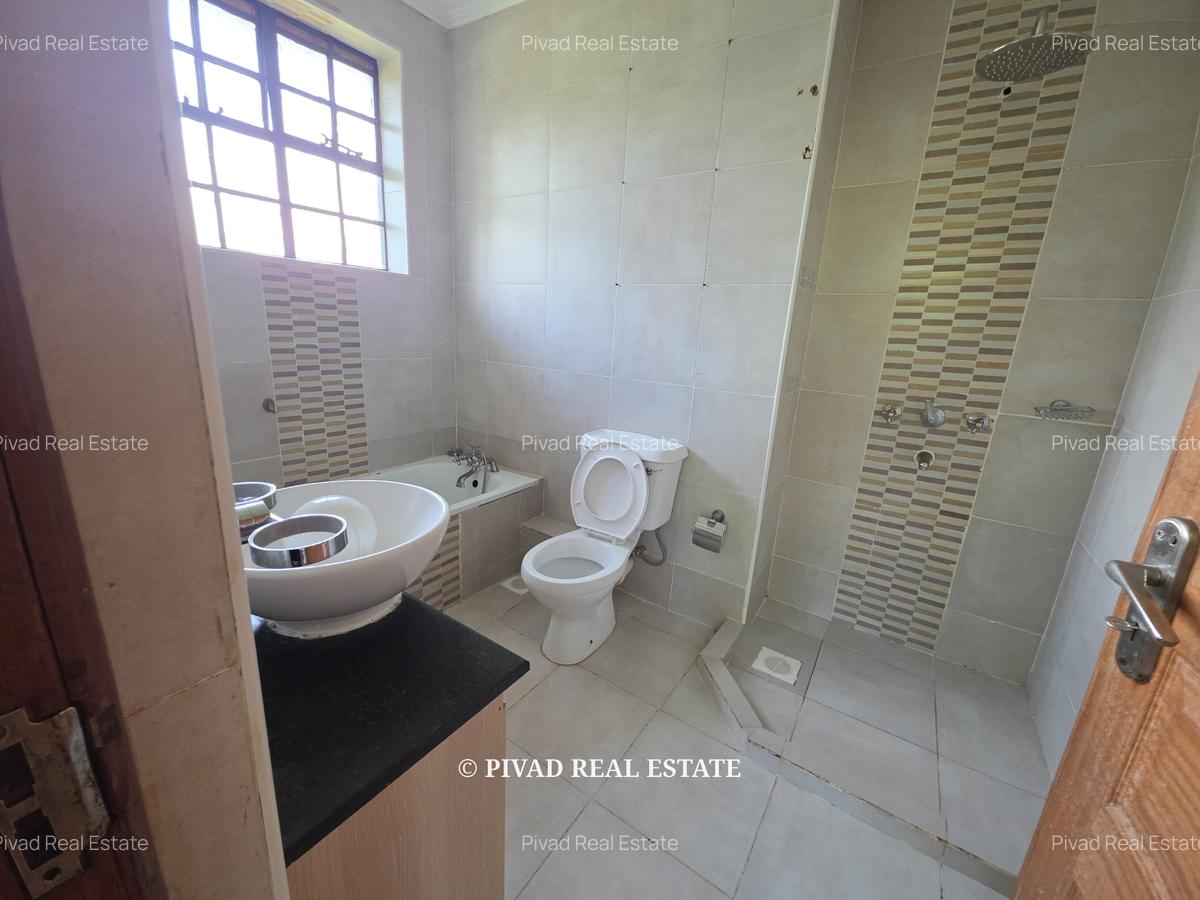 4 Bed Townhouse in Kiambu Road - 13