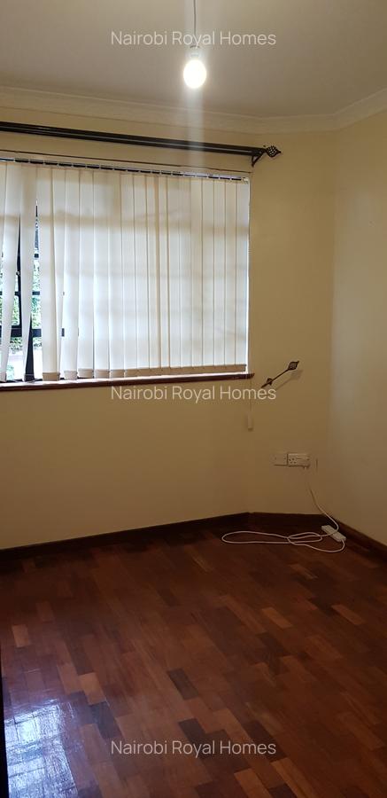 4 Bed Townhouse with En Suite at Runda Evergreen - 14