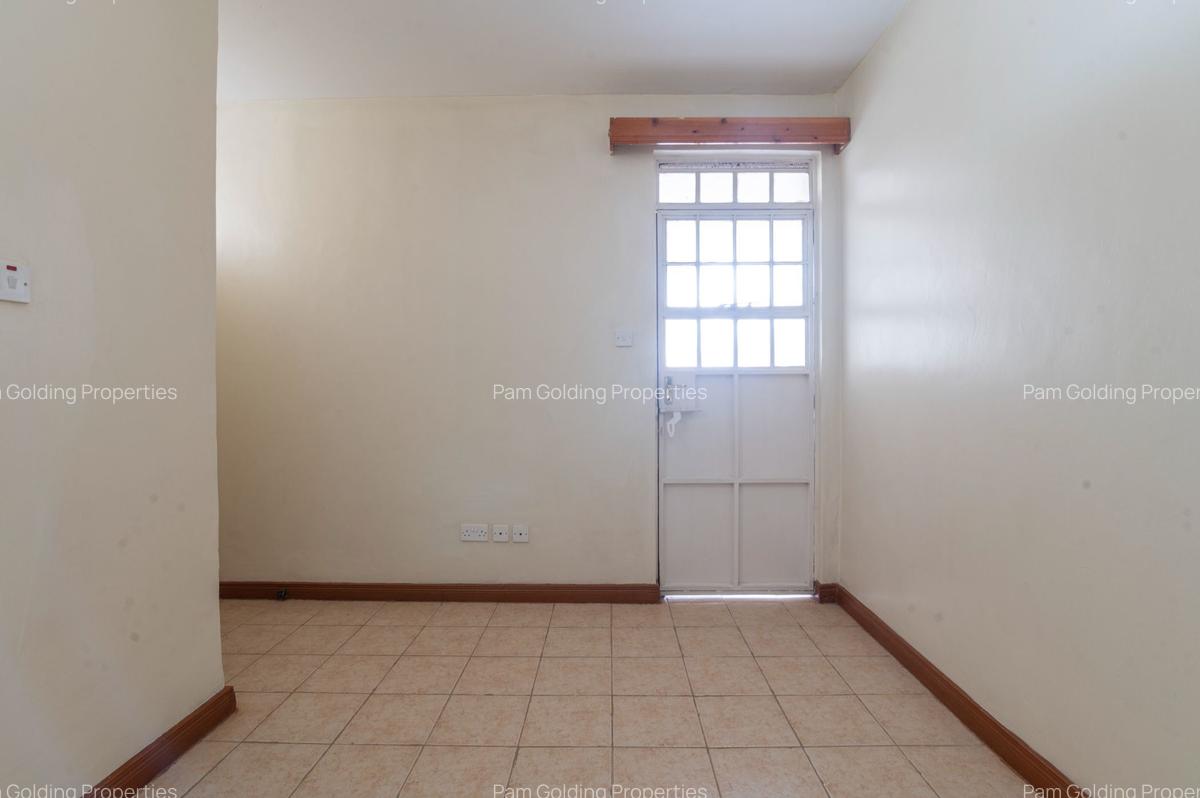 3 Bed Apartment with En Suite in Thika - 12