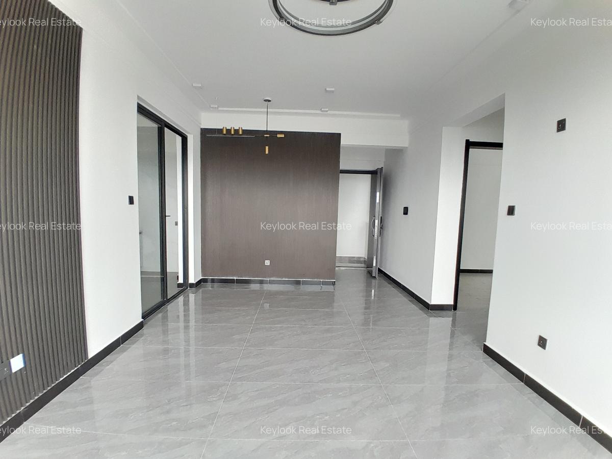2 Bed Apartment with En Suite at Lavington Green - 7