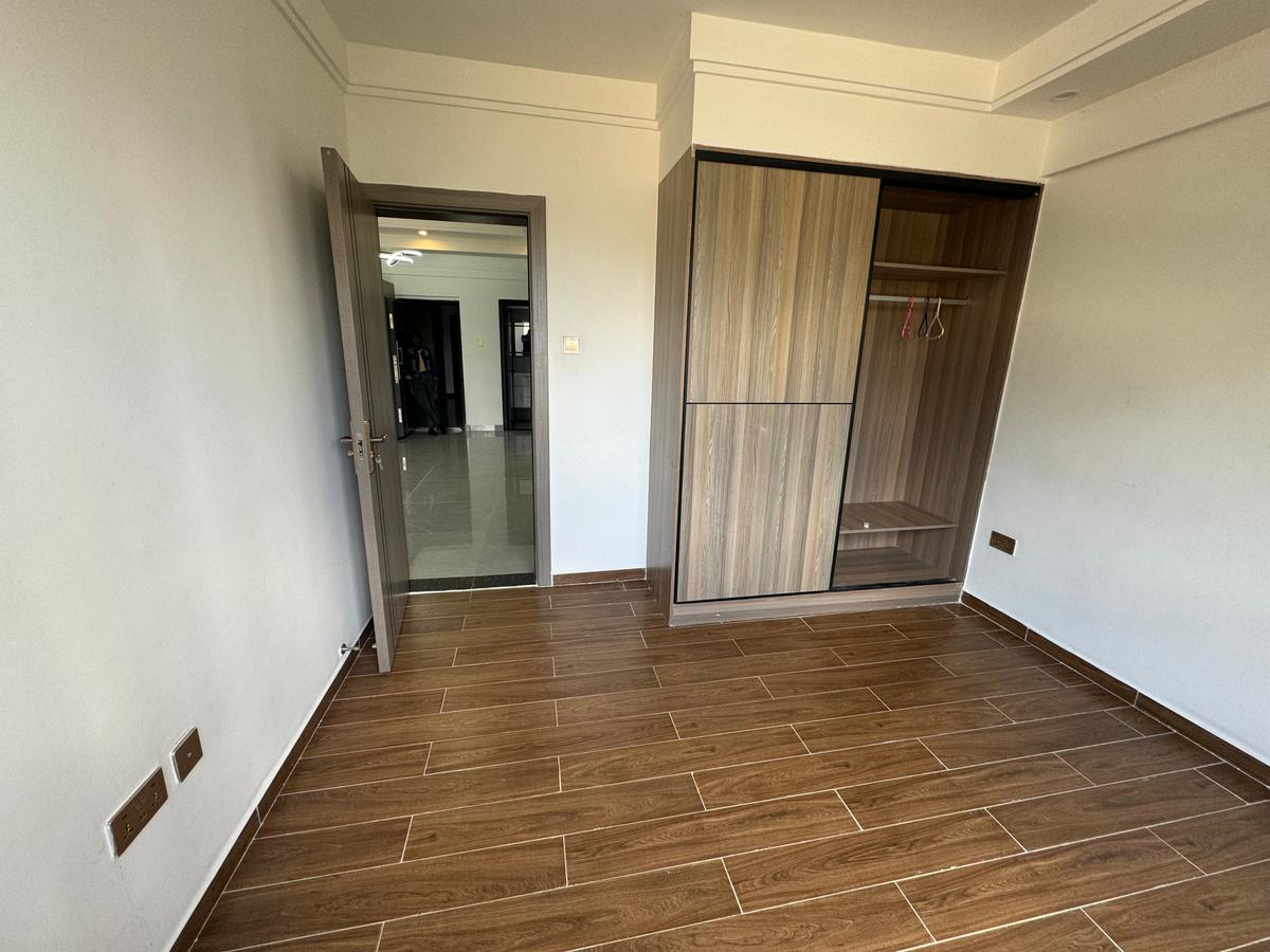 1 Bed Apartment in Kilimani - 5