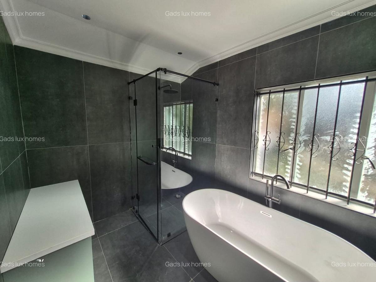 4 Bed Townhouse with En Suite at Old Muthaiga - 9