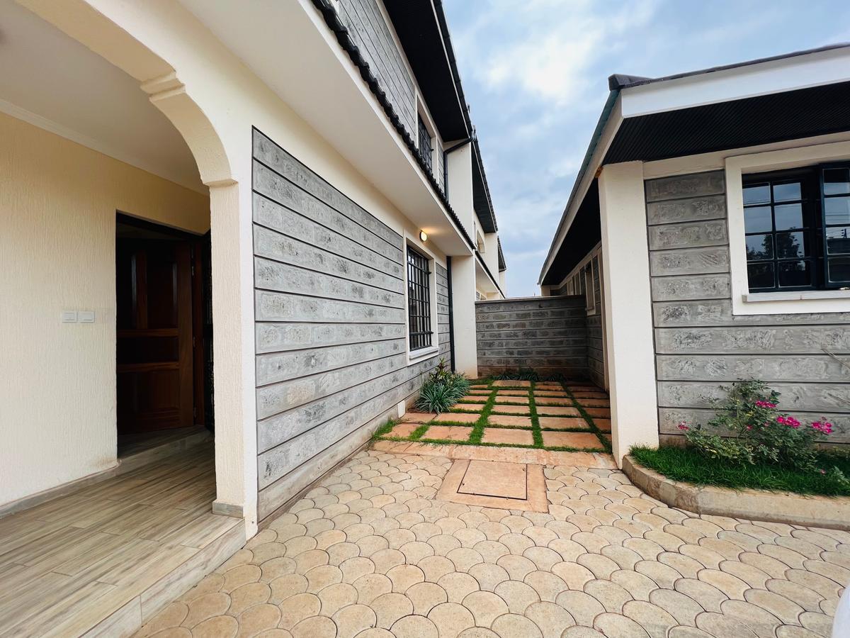 4 Bed Townhouse with En Suite at Kimbo - 9