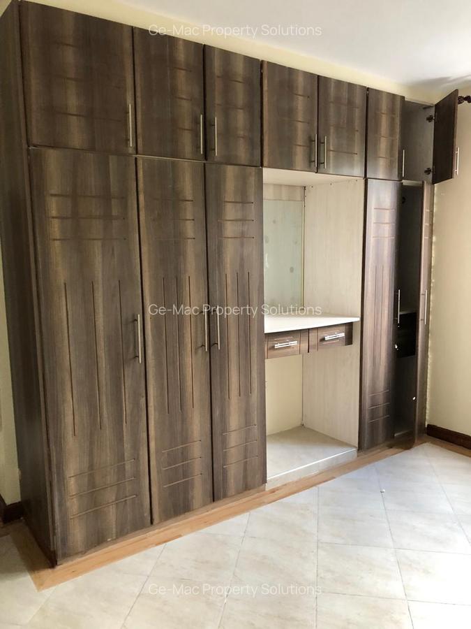 2 Bed Apartment with En Suite in Kiambu Road - 11