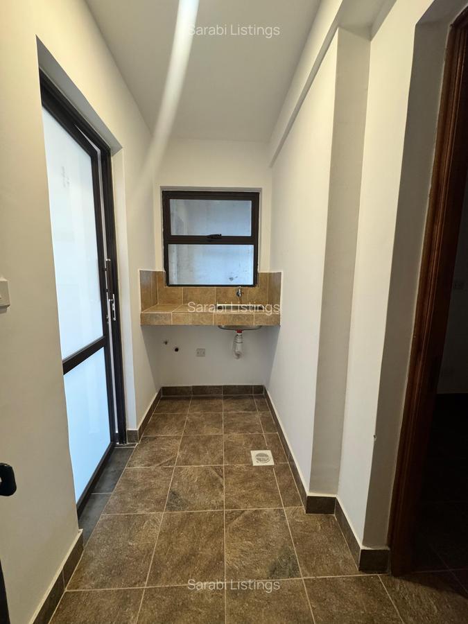 3 Bed Apartment with En Suite in Kilimani - 16