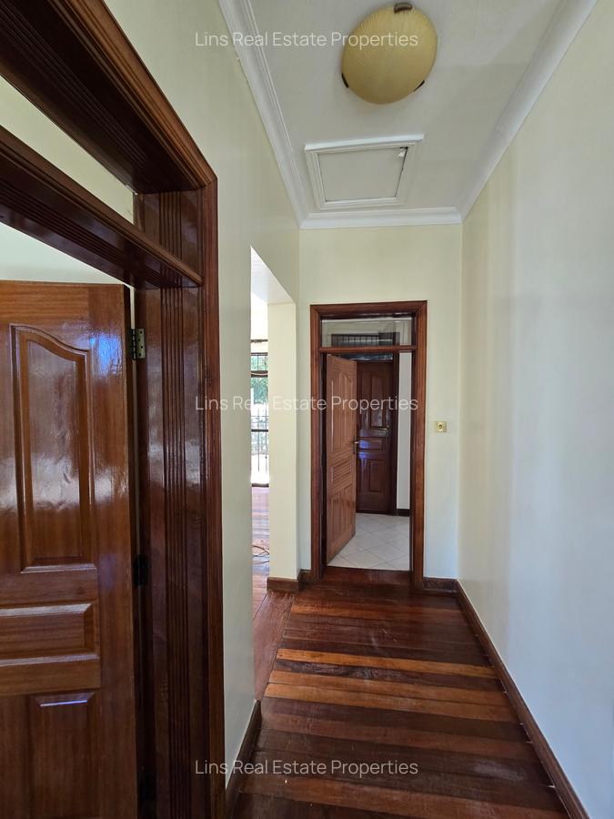 4 Bed Villa with En Suite in Runda - 6