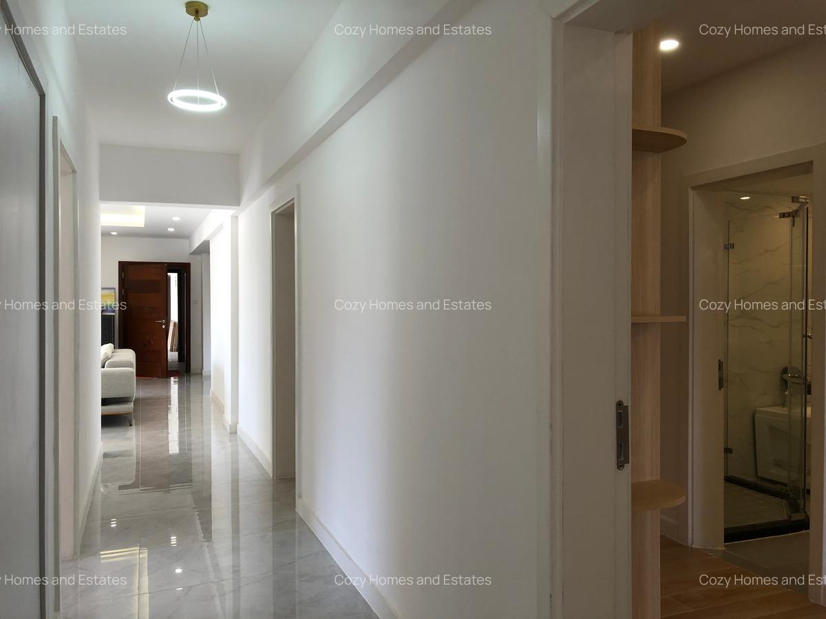 3 Bed Apartment with En Suite at Lavington - 11