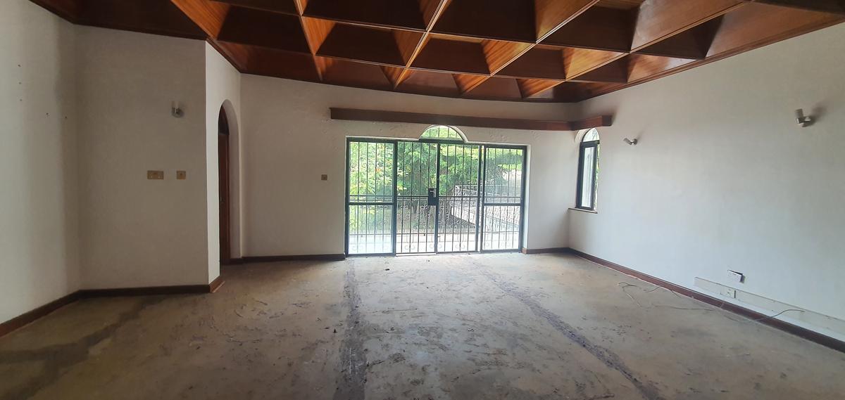 5 Bed House with En Suite at Kileleshwa - 12