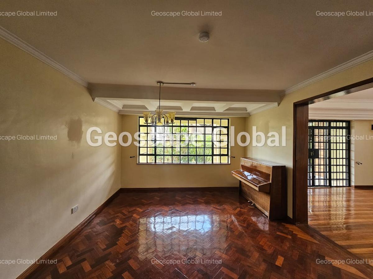 4 Bed House with En Suite in Kitisuru - 11