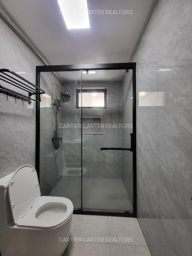 2 Bed Apartment with En Suite at Othaya Road - 4