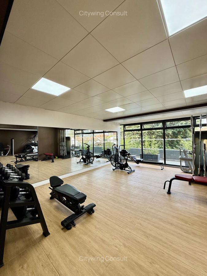 1 Bed Apartment with En Suite at Marcus Garvey Road - 3