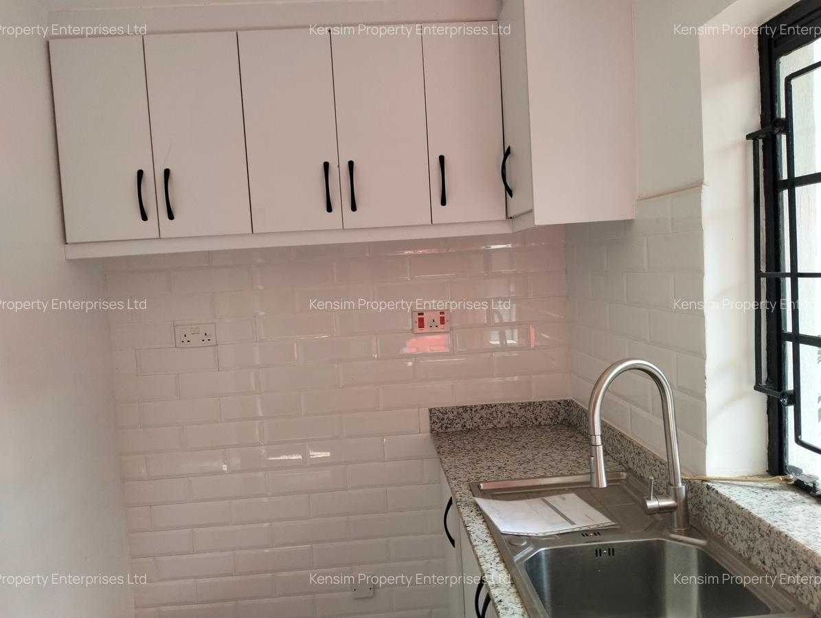 1 Bed Apartment with En Suite in Kilimani - 10