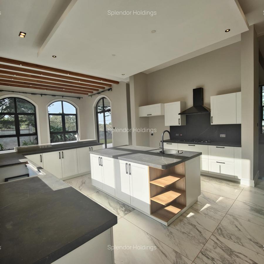 5 Bed Villa with En Suite in Loresho - 6