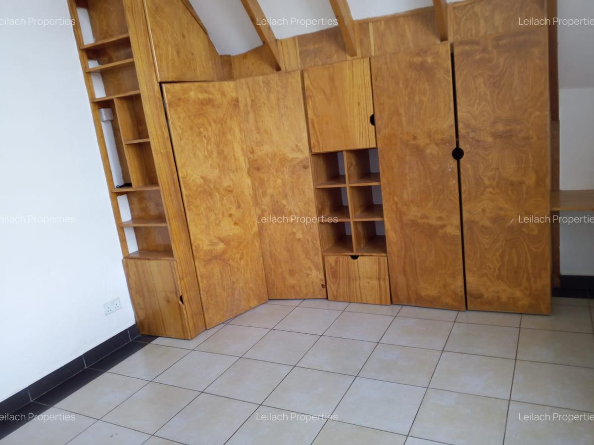 5 Bed House with En Suite in Ongata Rongai - 8