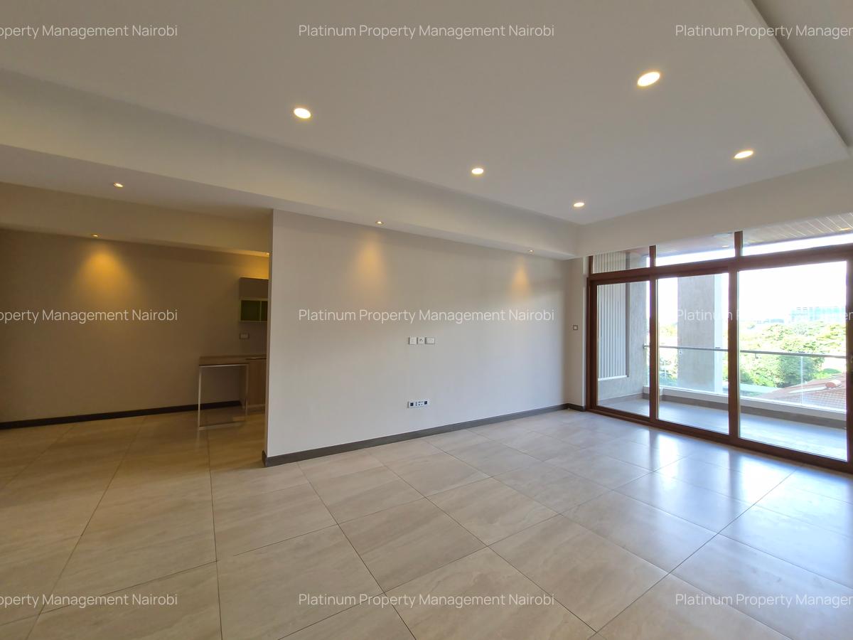 3 Bed Apartment with En Suite at Spring Valley - 1