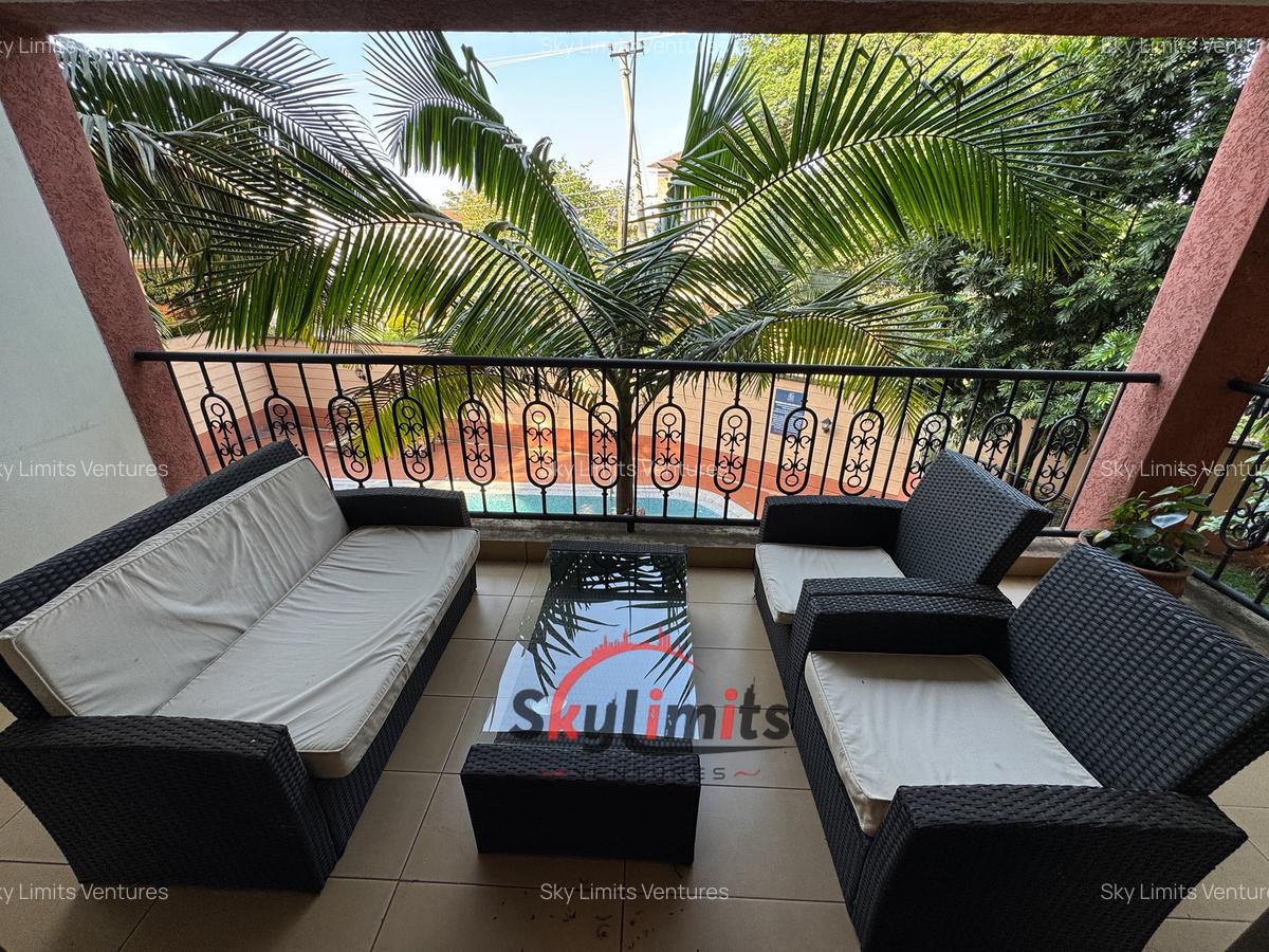 2 Bed Apartment with En Suite in State House - 1